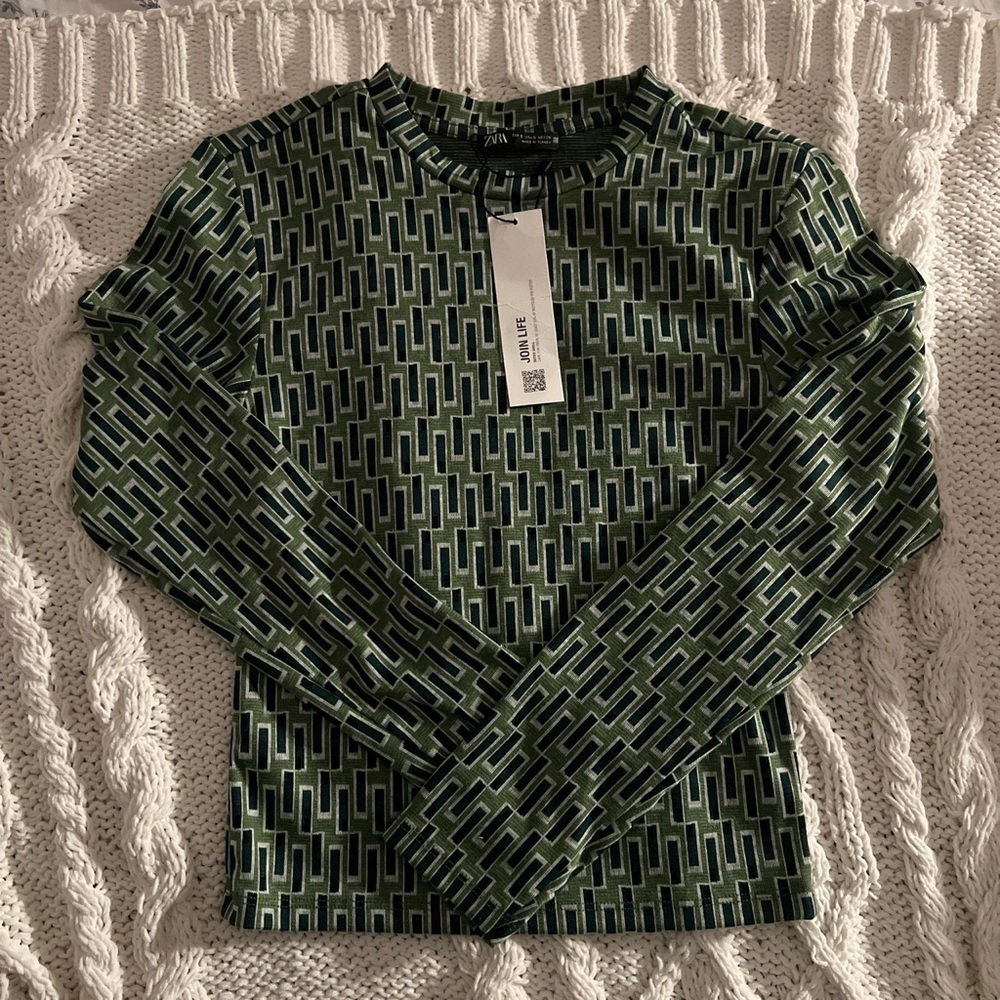 ZARA rectangle patterned green top
